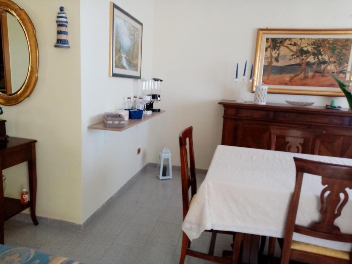 Le Stanze Di Botticelli Bed and Breakfast Termoli Exteriör bild
