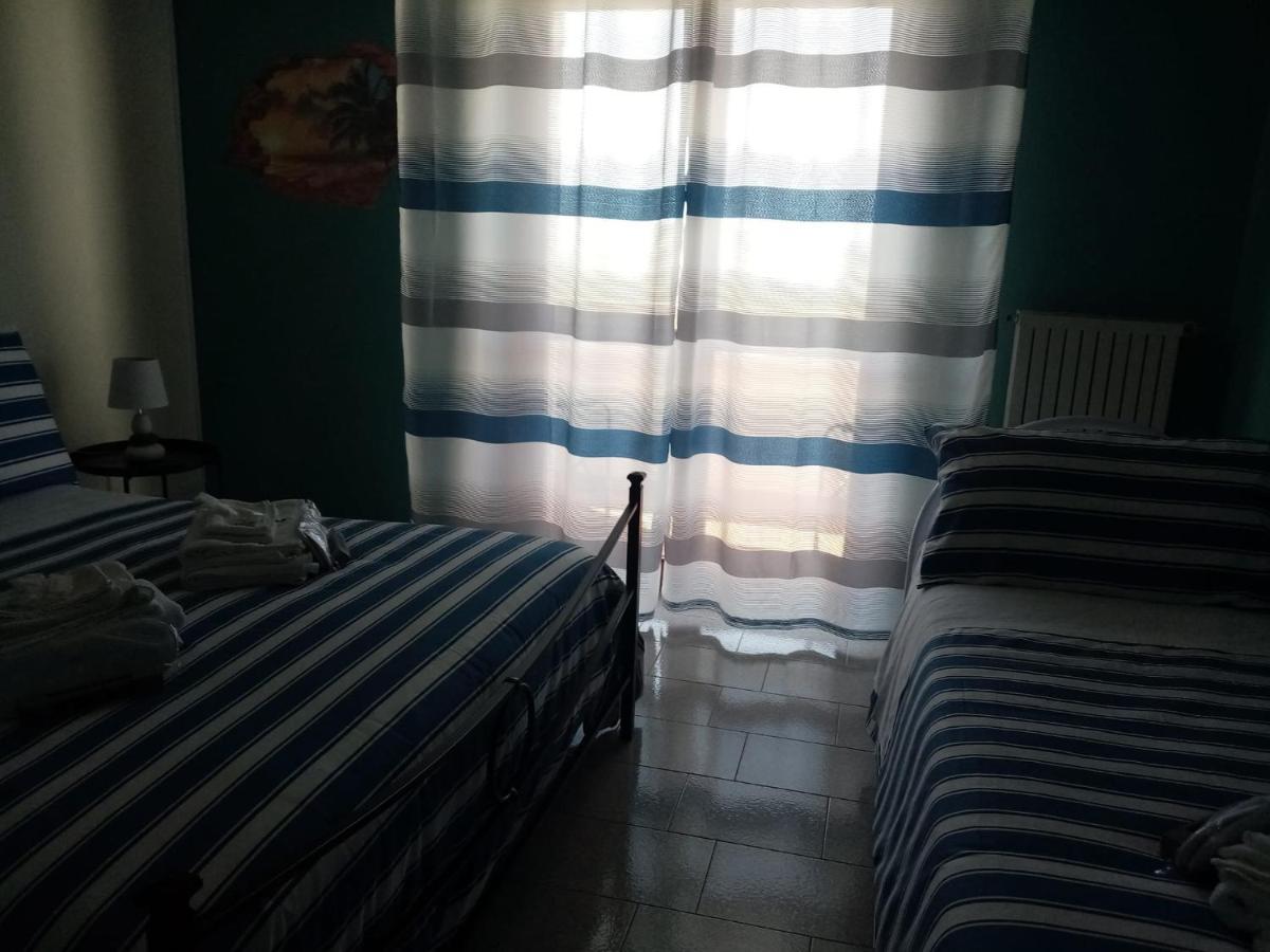 Le Stanze Di Botticelli Bed and Breakfast Termoli Exteriör bild