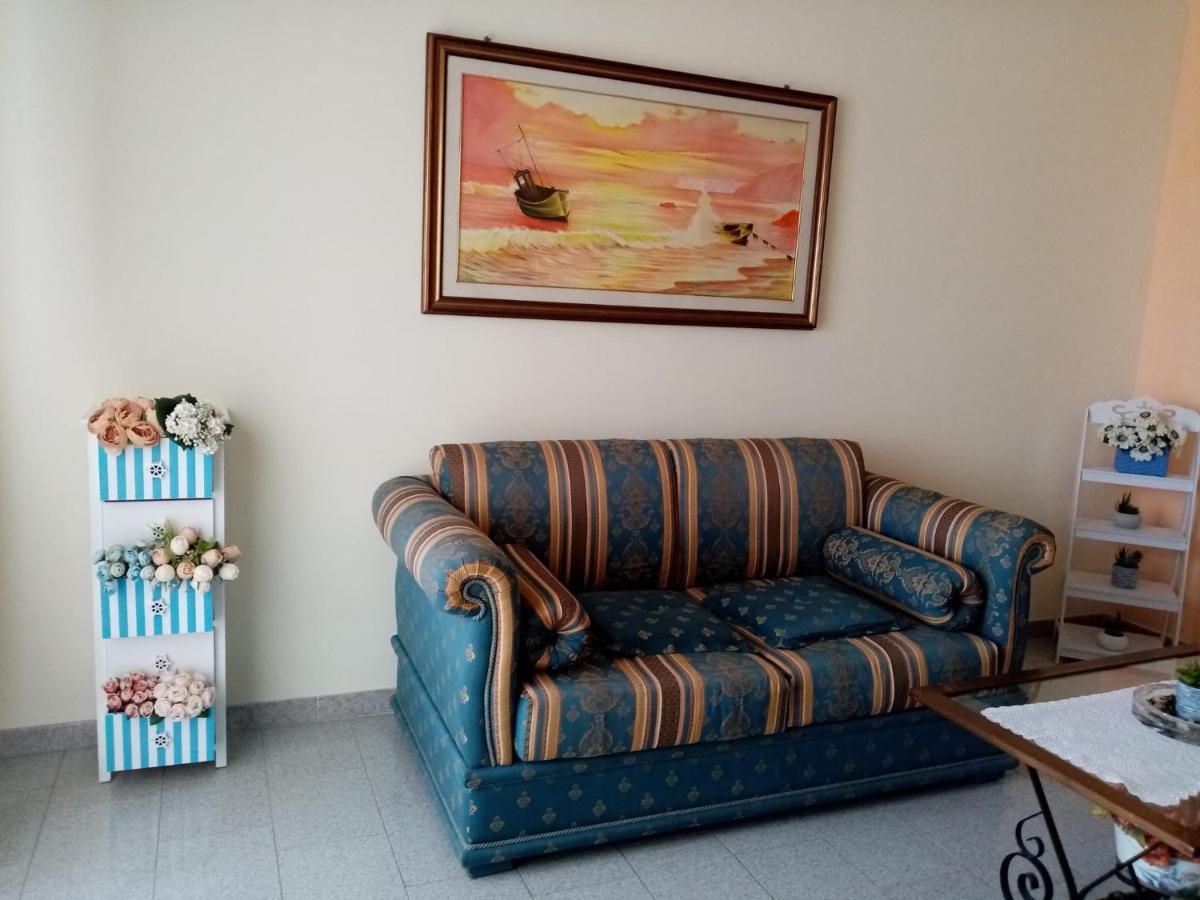 Le Stanze Di Botticelli Bed and Breakfast Termoli Exteriör bild